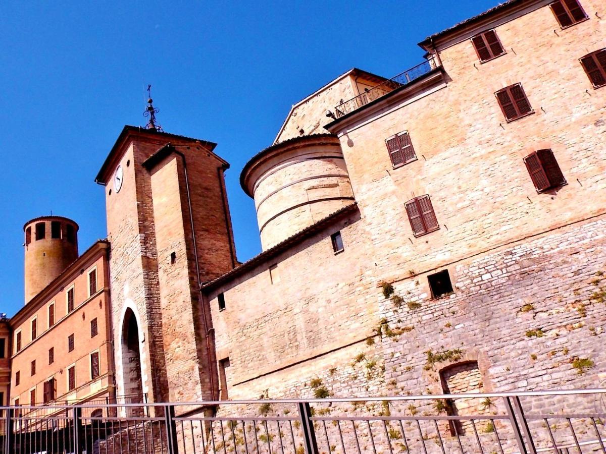 San Lorenzo Cerreto dʼEsi Екстериор снимка